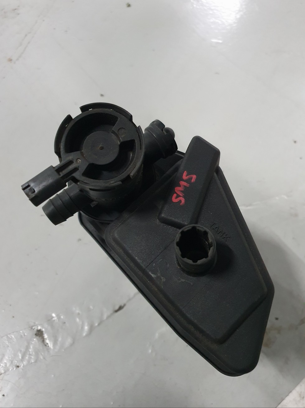 벤츠 w203 canister(캐니스터,에바필터) 판매합니다. > 수입차중고부품 자동차부품 내부품 팔기 수입차중고부품 자동차중고부품전문 메딕카 OEM,신품,중고 재생