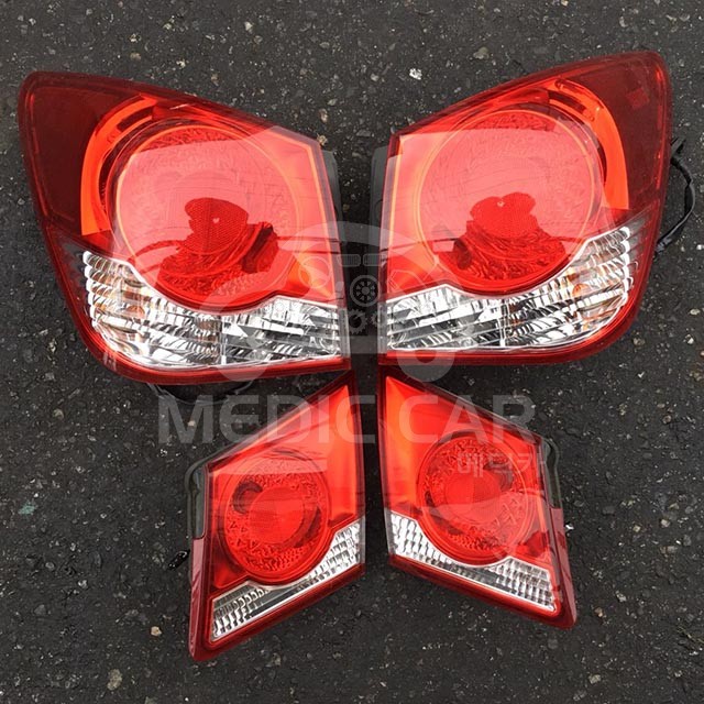 Gm대우 라세티프리미어 후미등 트렁크후미등 2세대 크루즈 배선유 > 라세티프리미어[2세대][J300][08~11] | 수입차중고부품  자동차중고부품전문 메딕카 Oem,신품,중고 재생 부품판매 촉매,에어컨콤프,에어쇼바,라이트,데루,범퍼,제네레다,세루모터,수입차캘리퍼재생  취급 …” style=”width:100%” title=”GM대우 라세티프리미어 후미등 트렁크후미등 2세대 크루즈 배선유 > 라세티프리미어[2세대][J300][08~11] | 수입차중고부품  자동차중고부품전문 메딕카 OEM,신품,중고 재생 부품판매 촉매,에어컨콤프,에어쇼바,라이트,데루,범퍼,제네레다,세루모터,수입차캘리퍼재생  취급 …”><figcaption>Gm대우 라세티프리미어 후미등 트렁크후미등 2세대 크루즈 배선유 > 라세티프리미어[2세대][J300][08~11] | 수입차중고부품  자동차중고부품전문 메딕카 Oem,신품,중고 재생 부품판매 촉매,에어컨콤프,에어쇼바,라이트,데루,범퍼,제네레다,세루모터,수입차캘리퍼재생  취급 …</figcaption></figure>
<figure><img decoding=